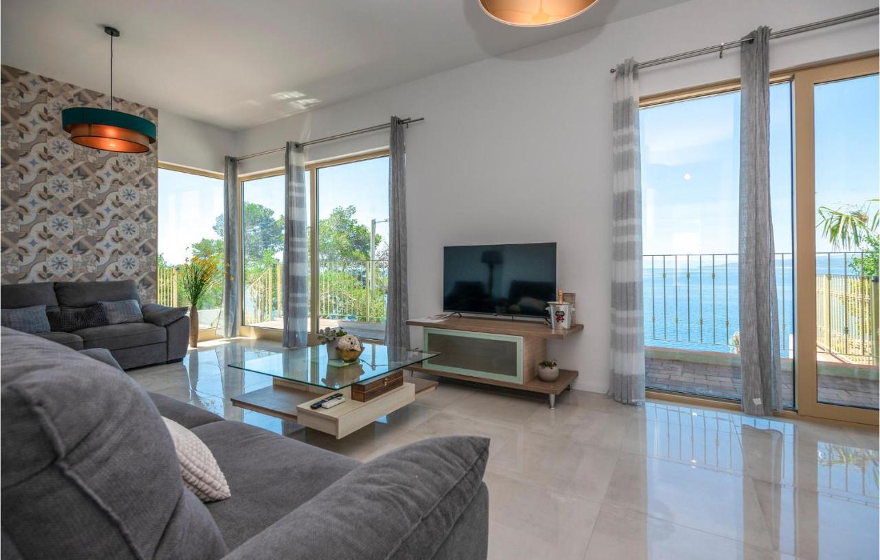 Holiday Home Villetta Belveder Baška Voda Dış mekan fotoğraf
