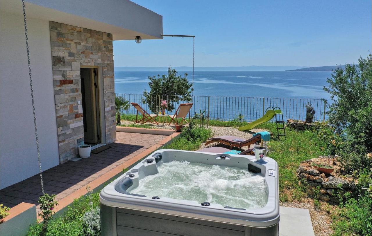 Holiday Home Villetta Belveder Baška Voda Dış mekan fotoğraf